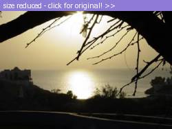 Posted image has been reduced in size. Size of original image (11444 KB) is 300 x 225 pixels. Click image to view full size and better quality!