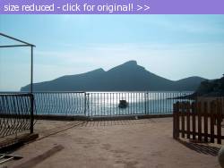 Posted image has been reduced in size. Size of original image (543948 KB) is 2608 x 1952 pixels. Click image to view full size and better quality!