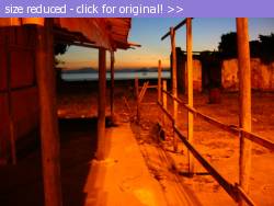 Posted image has been reduced in size. Size of original image (154618 KB) is 1024 x 768 pixels. Click image to view full size and better quality!