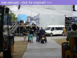 Posted image has been reduced in size. Size of original image (178370 KB) is 512 x 384 pixels. Click image to view full size and better quality!