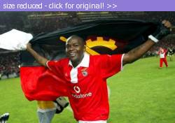 Posted image has been reduced in size. Size of original image (23242 KB) is 512 x 360 pixels. Click image to view full size and better quality!