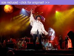 Posted image has been reduced in size. Size of original image (102853 KB) is 1024 x 768 pixels. Click image to view full size and better quality!